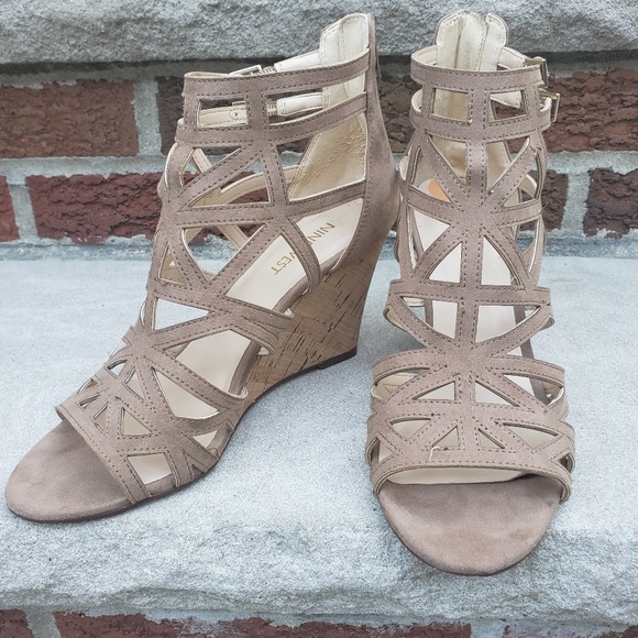 Nine West Shoes - NINE WEST wedge shoes size 7